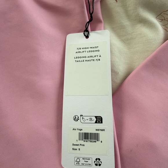 ALO Yoga Sweet Pink Sports Bra Set (2pc) - Picture 4 of 7